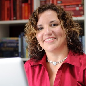 1007_KristenHeadshots_0135-2